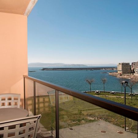 Apartamentos Turisticos Playa De Osmo Corme Екстериор снимка