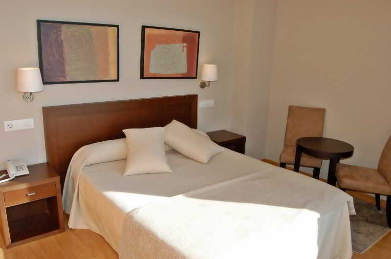 Apartamentos Turisticos Playa De Osmo Corme Екстериор снимка