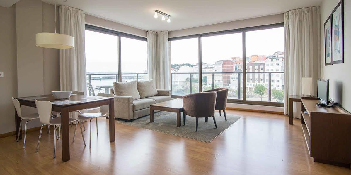 Apartamentos Turisticos Playa De Osmo Corme Екстериор снимка