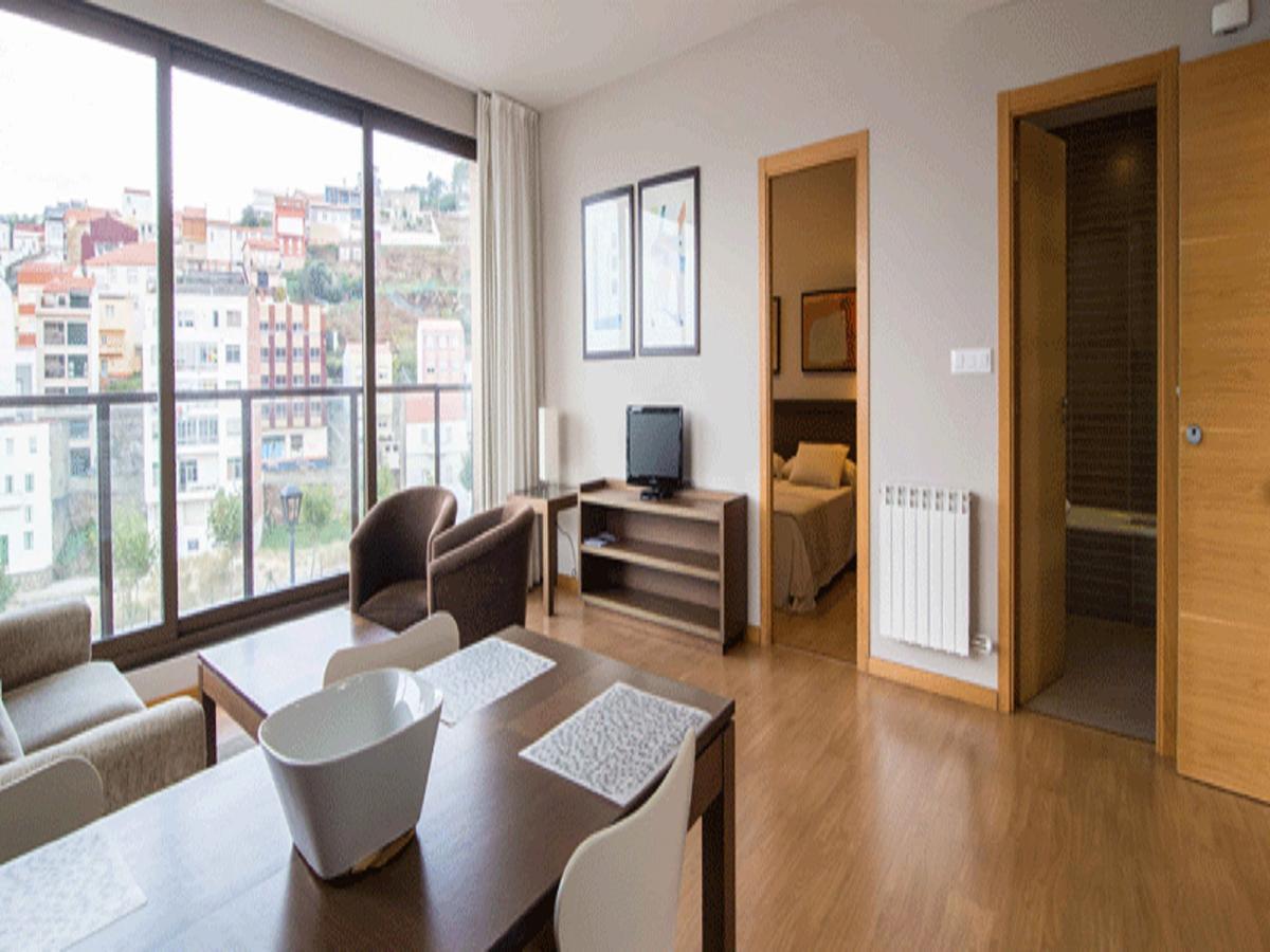 Apartamentos Turisticos Playa De Osmo Corme Екстериор снимка